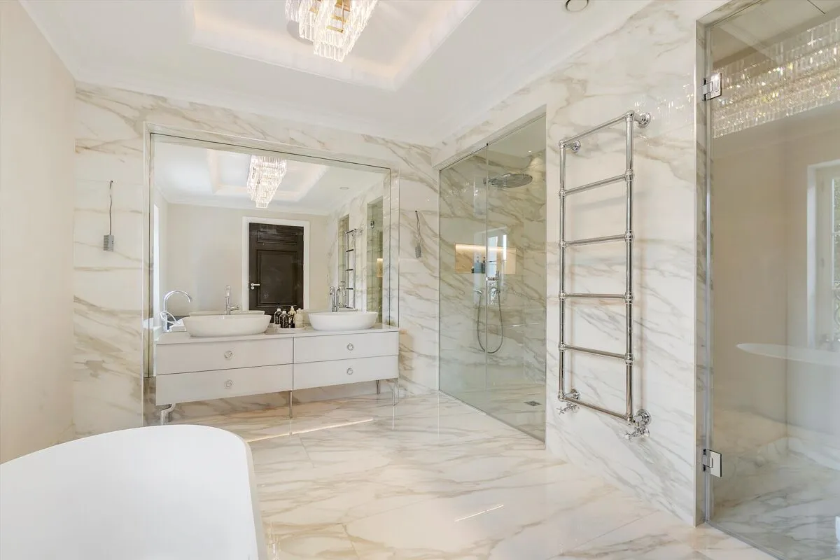 Abbots Drive, Virginia Water, GU25, photo 15