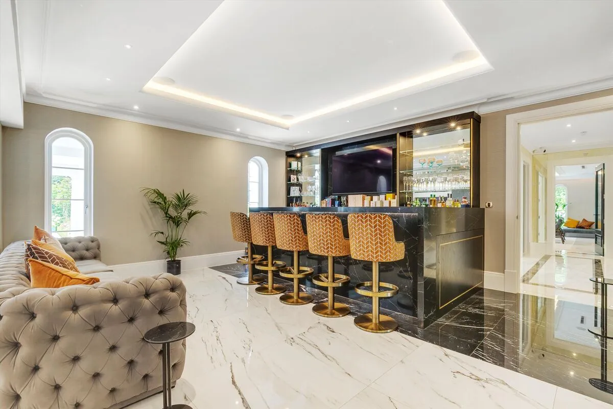 Abbots Drive, Virginia Water, GU25, photo 7