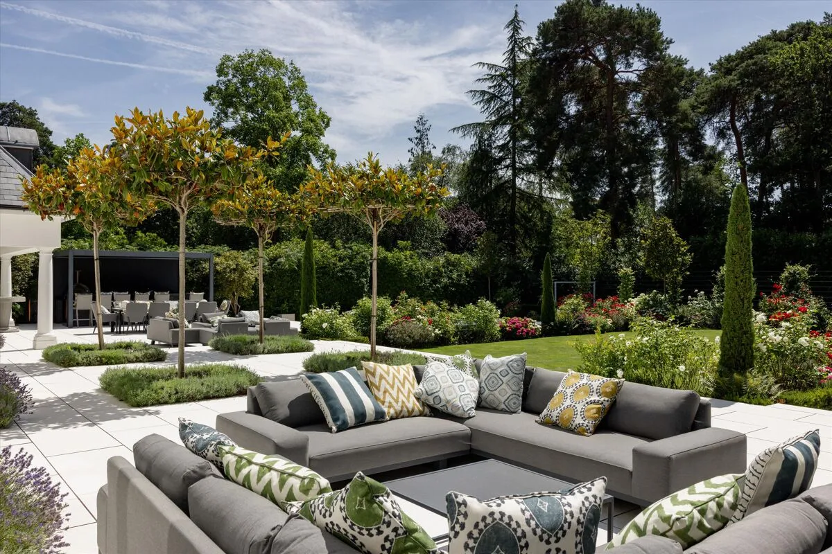 Abbots Drive, Virginia Water, GU25, photo 32
