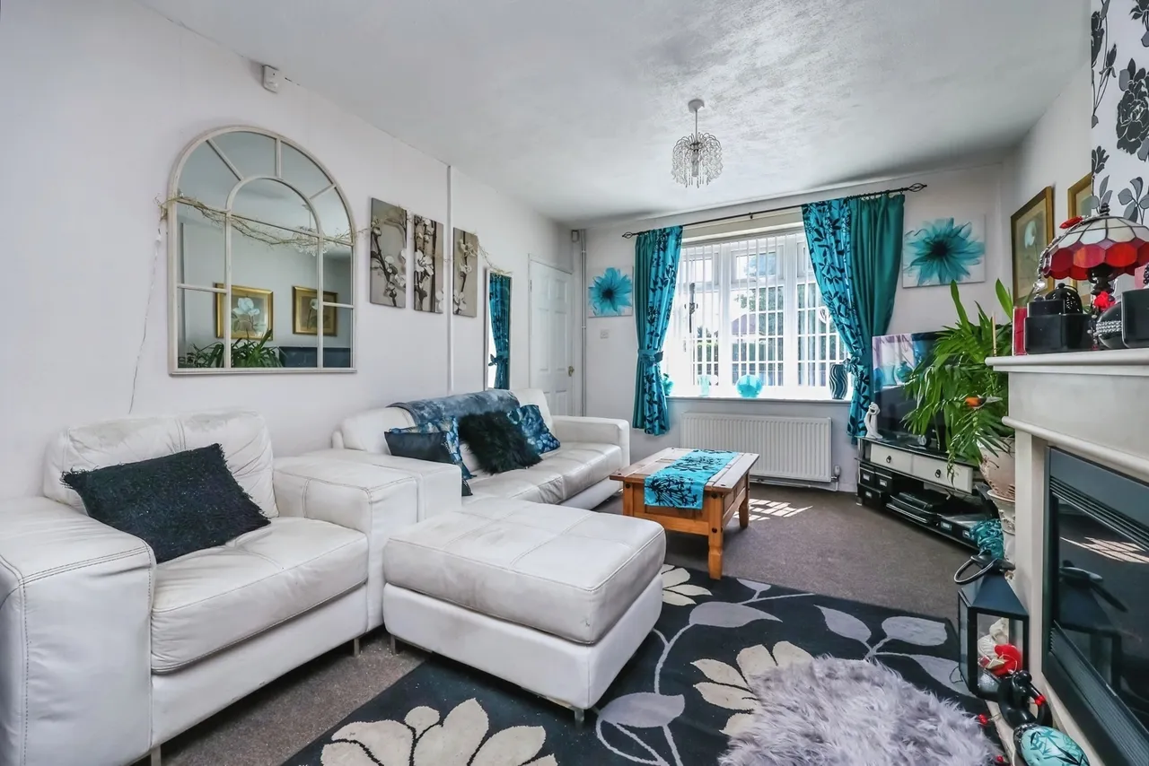 Southchurch Drive, Clifton, Nottingham, NG11, photo 8