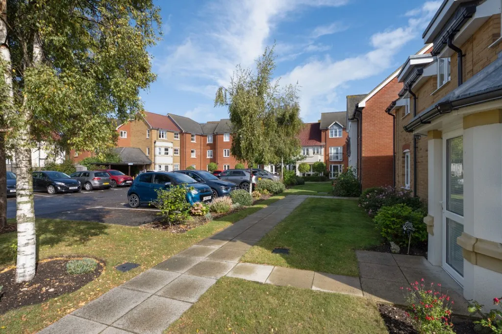 Minster Drive, Herne Bay, photo 11