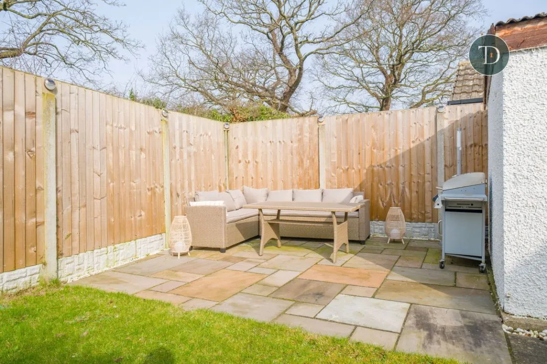 Conifer Close, Whitby, CH66 2UY, photo 26