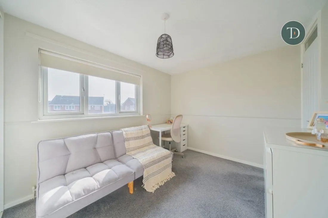 Conifer Close, Whitby, CH66 2UY, photo 20
