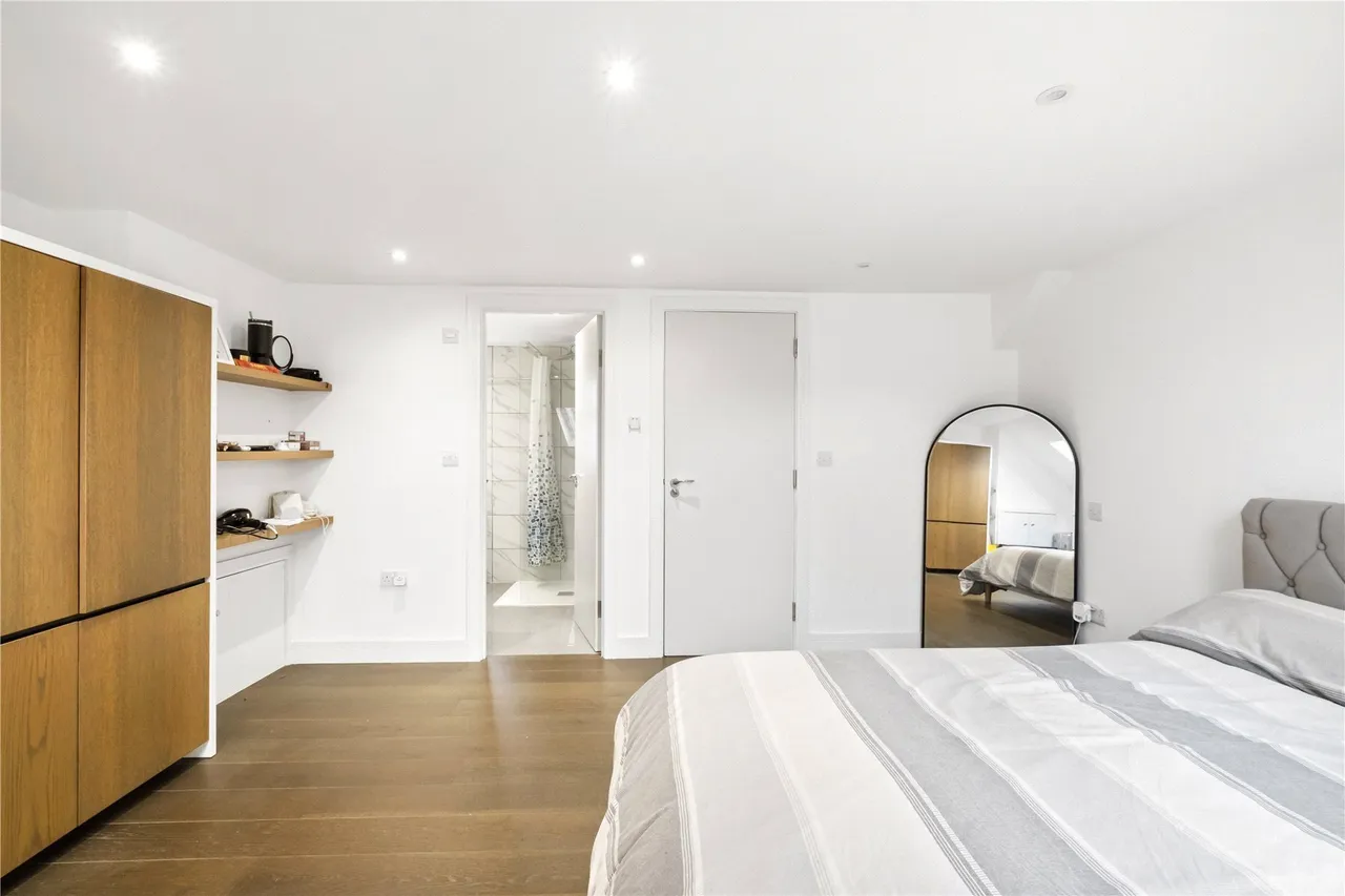 Acton Lane, London, W4, photo 5