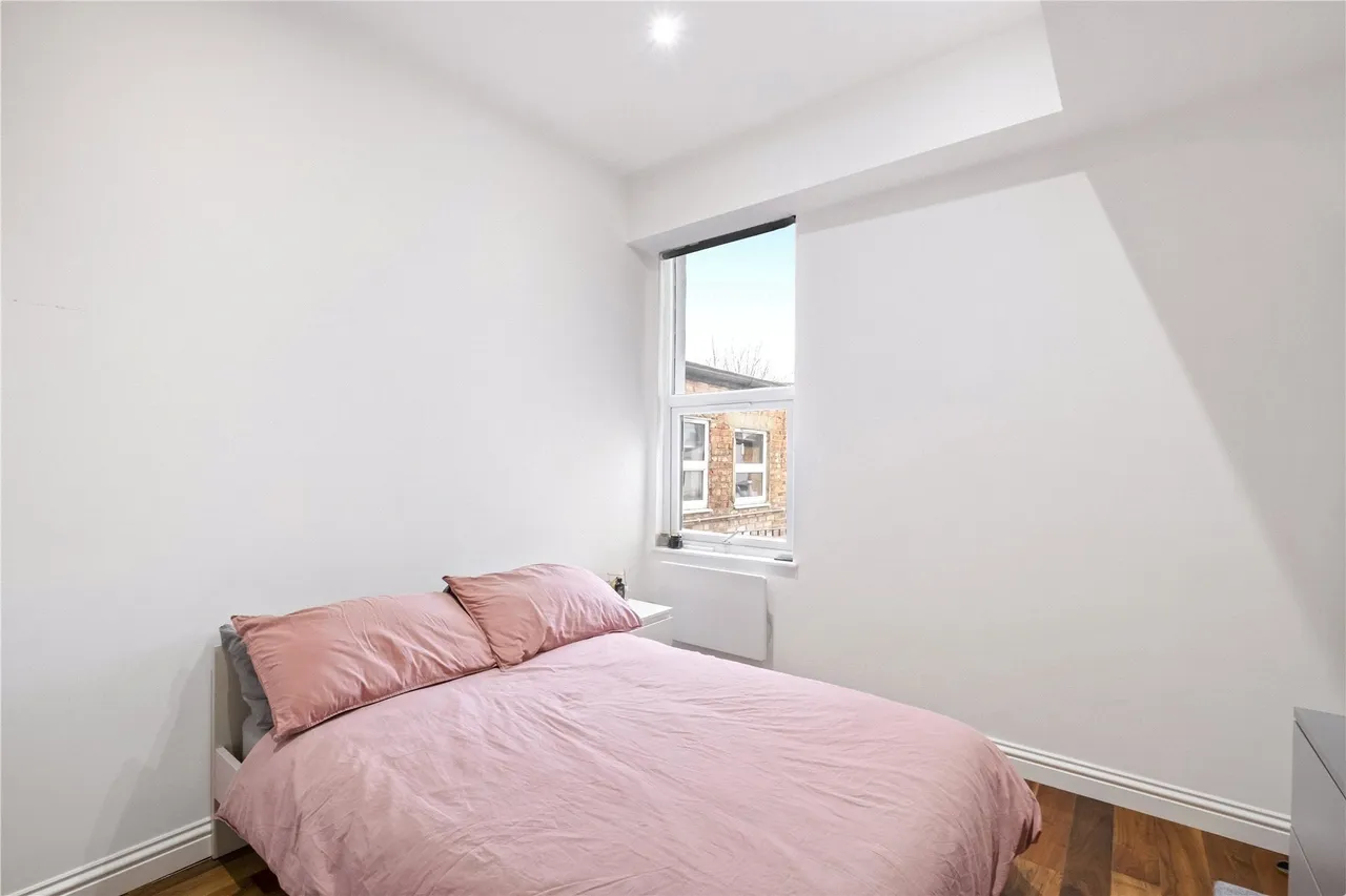 Acton Lane, London, W4, photo 6