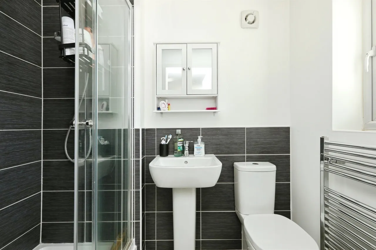 Avalon Road, Mansfield, NG19, photo 8