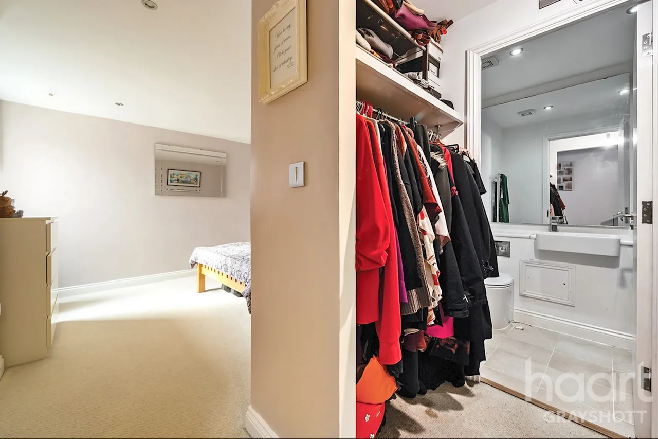 Headley Road, Grayshott, GU26, photo 6