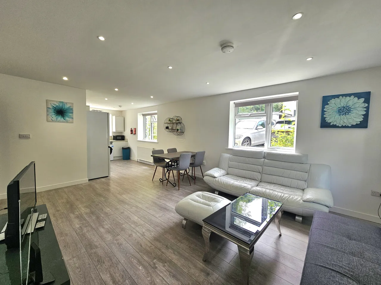 2 bed house to rent, Ella Court, Torquay, TQ1