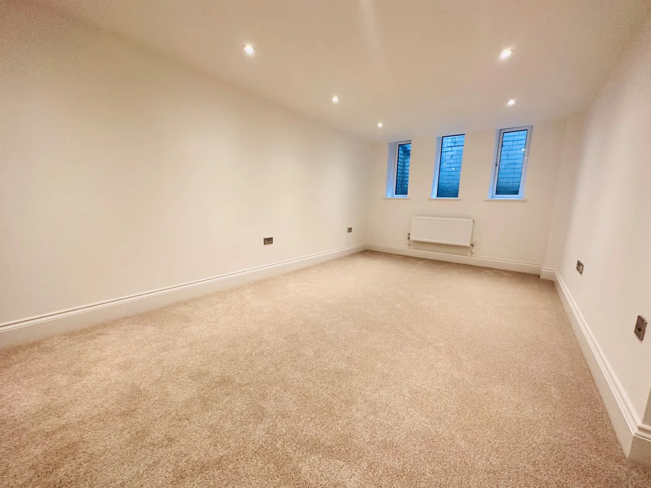 Middleton House, St. Marys Gate, DE1, photo 4
