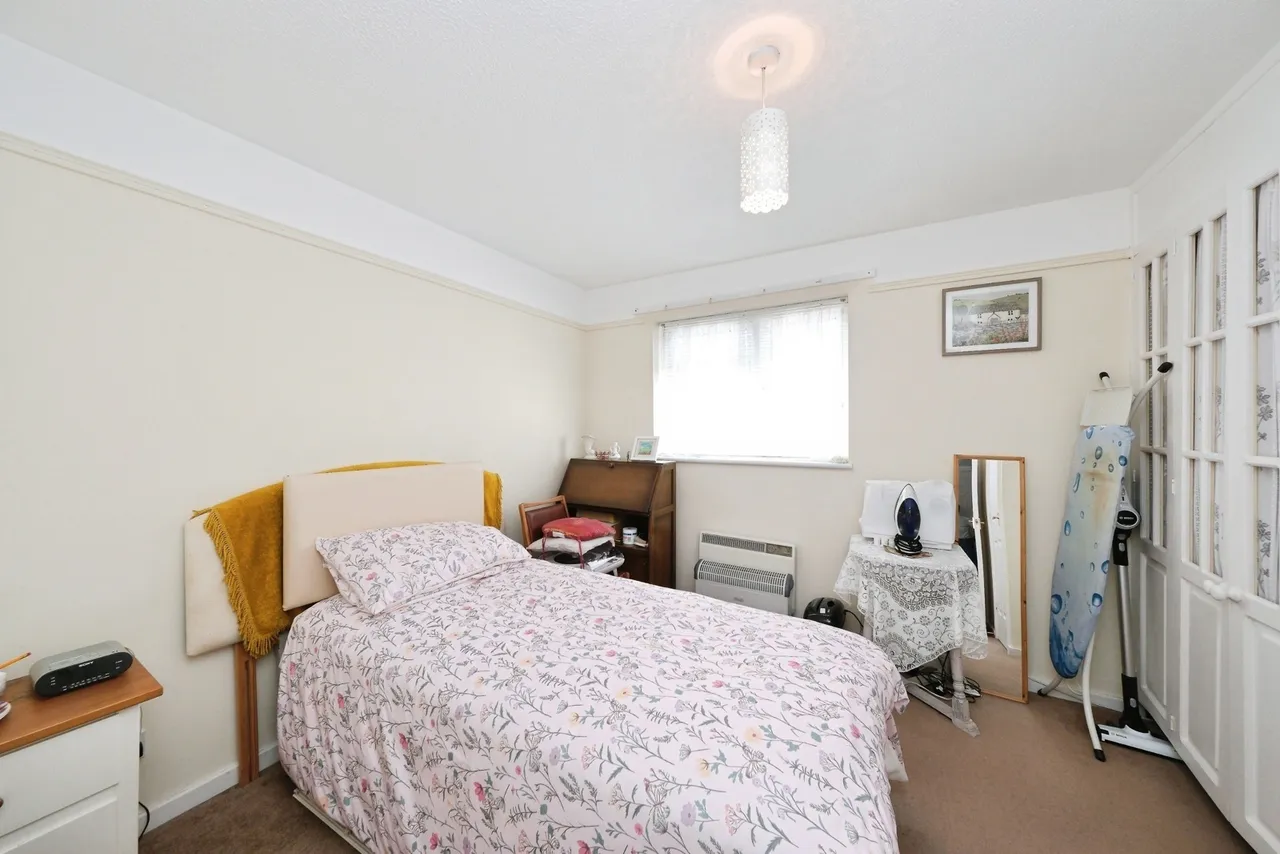 Gaynor Court, Nottingham, NG8, photo 11