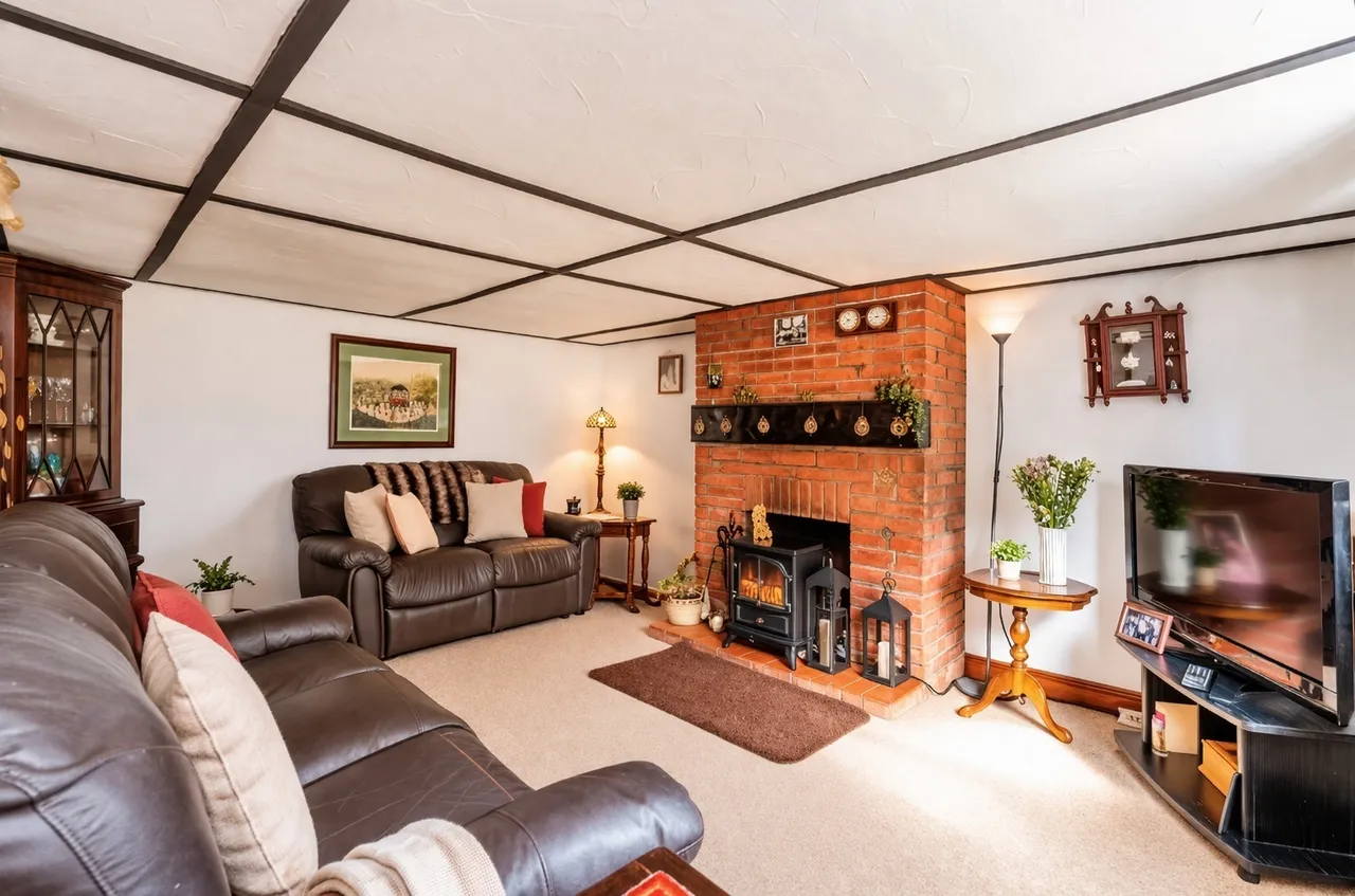 Calmore Road, Calmore, Southampton, photo 3