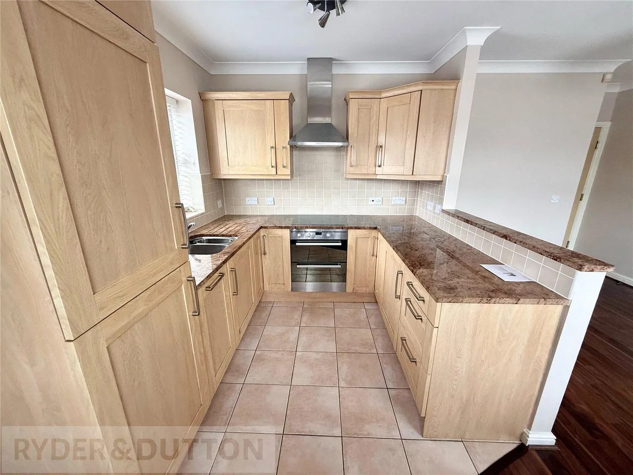 Great Clowes Street, Salford, M7, photo 5