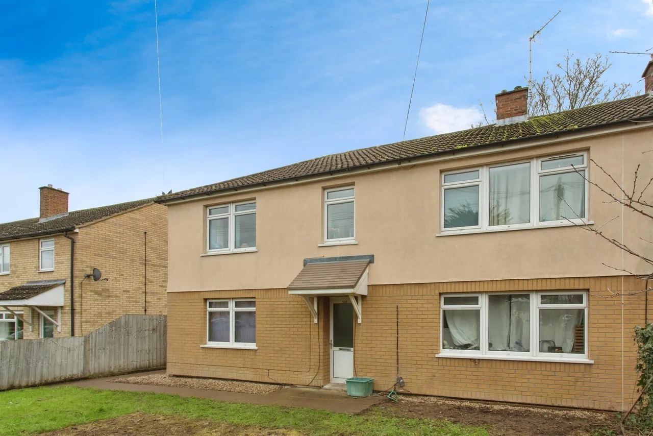 2 bed flat for sale, Macaulay Avenue, Cambridge, CB22