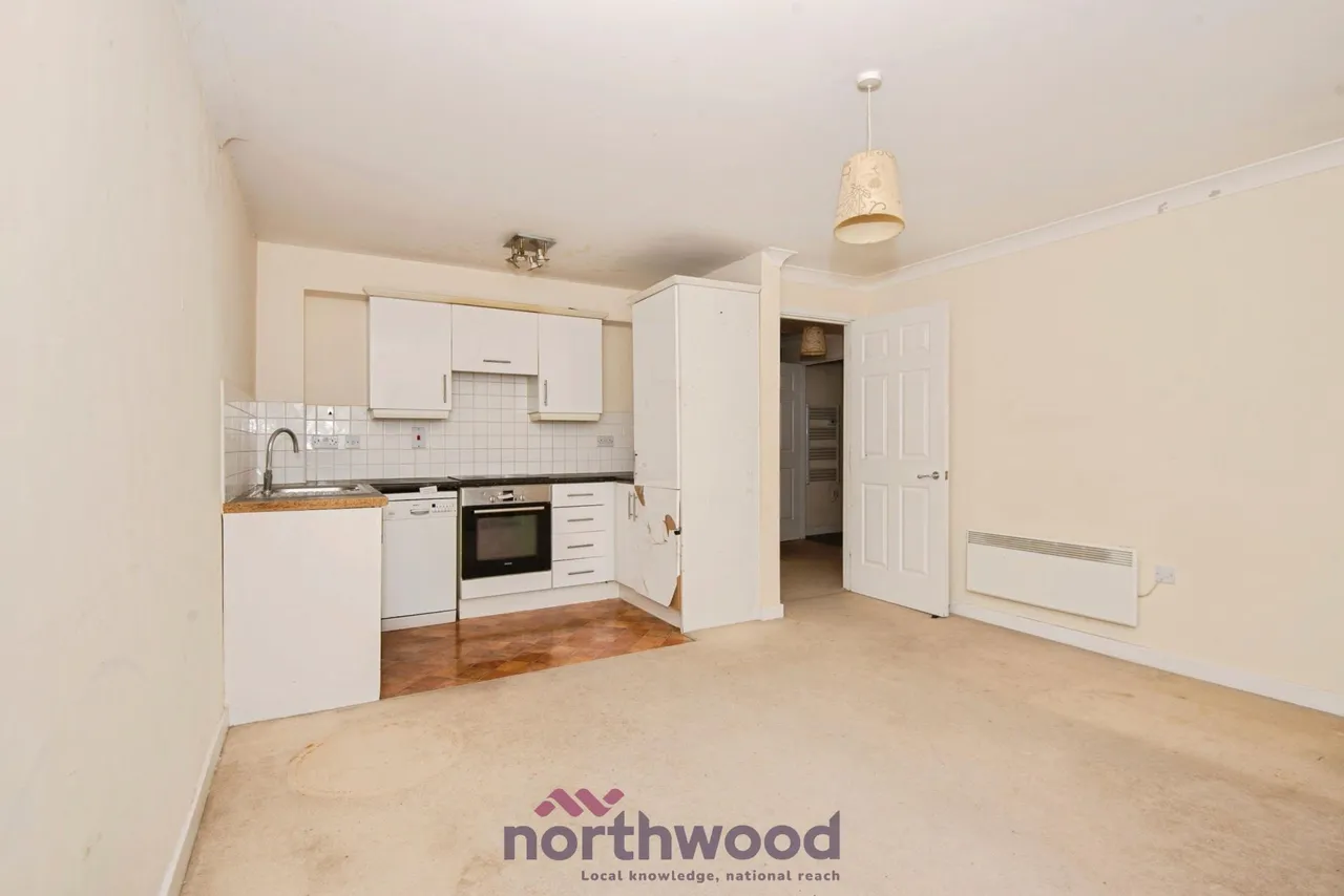 Delta Court, Maidenhead, SL6, photo 2