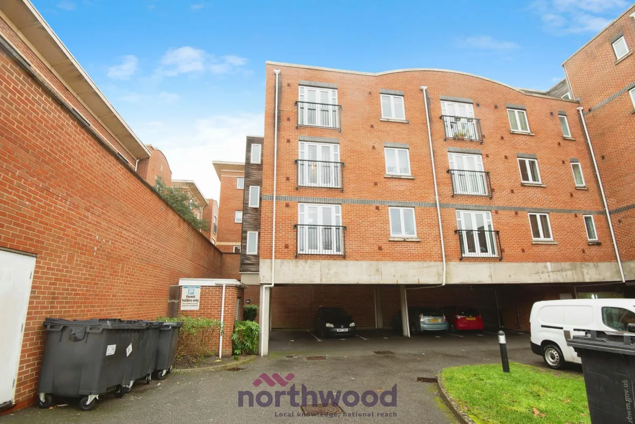 Delta Court, Maidenhead, SL6, photo 22
