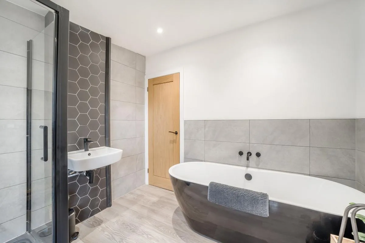 Gloucester Road, Bristol, BS35, photo 16