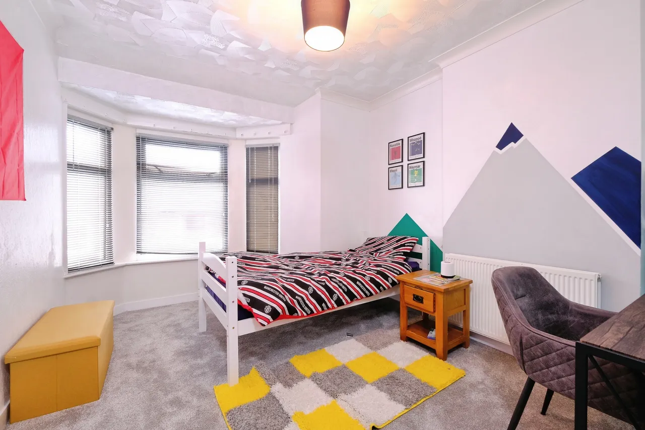 James Street, Abertillery, NP13, photo 11