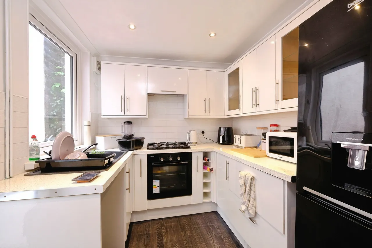 James Street, Abertillery, NP13, photo 3