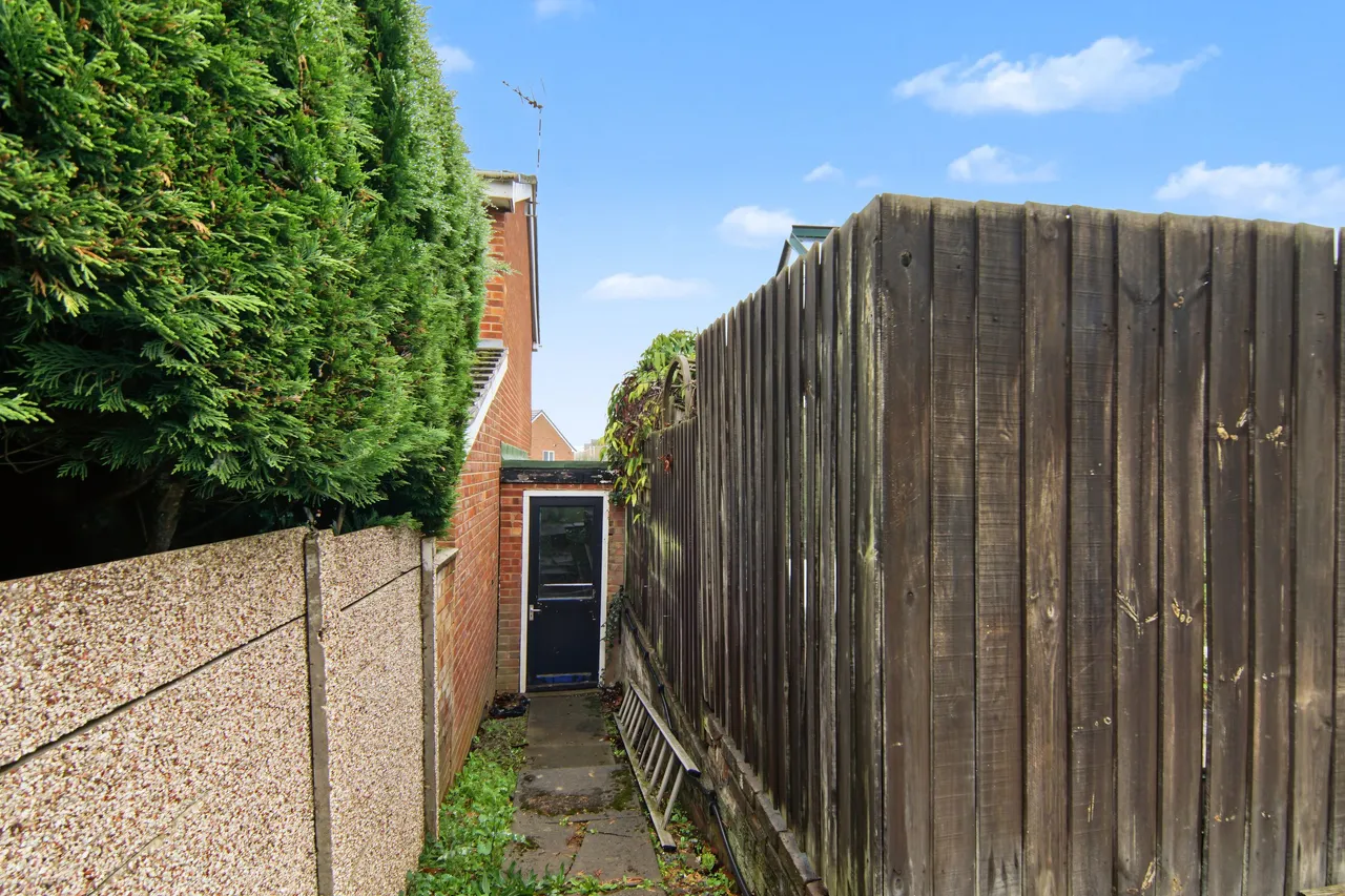 Broad Lane, Coventry, CV5, photo 25