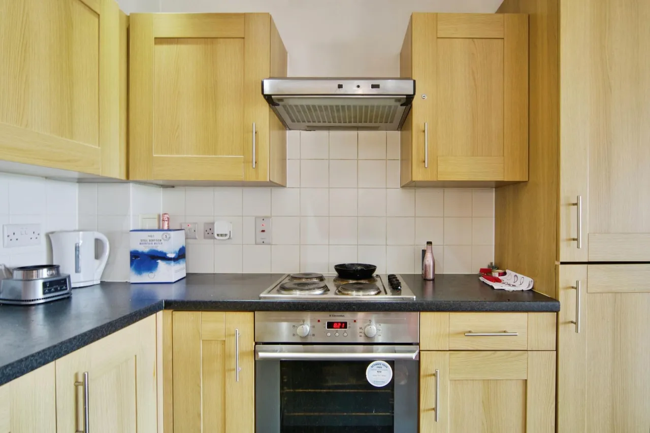 Aerodrome Road, London, NW9, photo 7