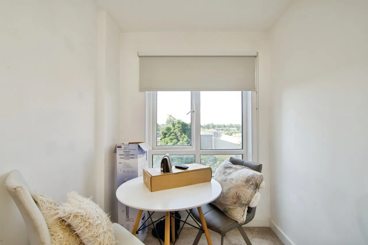 Aerodrome Road, London, NW9, photo 8
