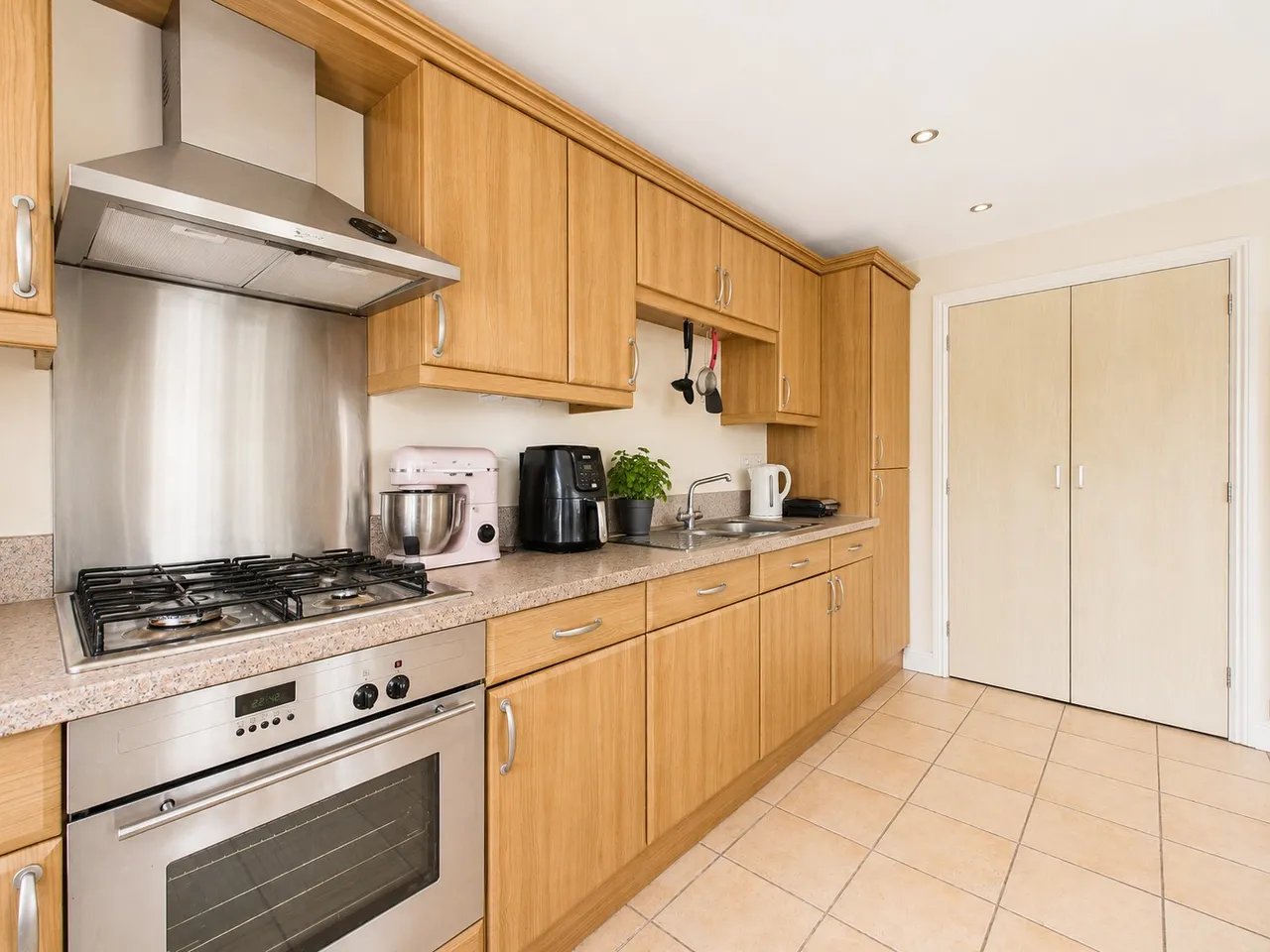 Roman Road, Chester Green, DE1, photo 4