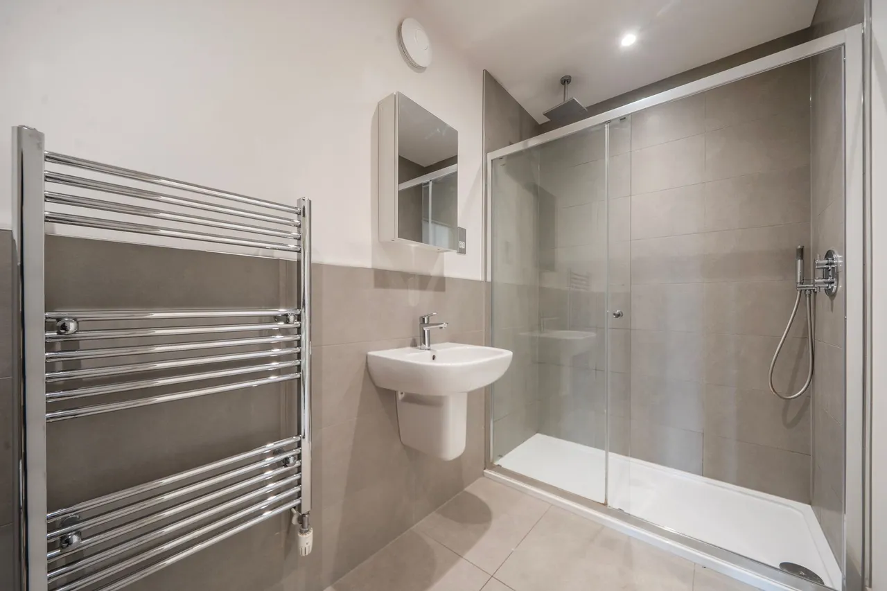 Flat 5, 209 Gipsy Road, London, London, SE27 9QY, photo 17
