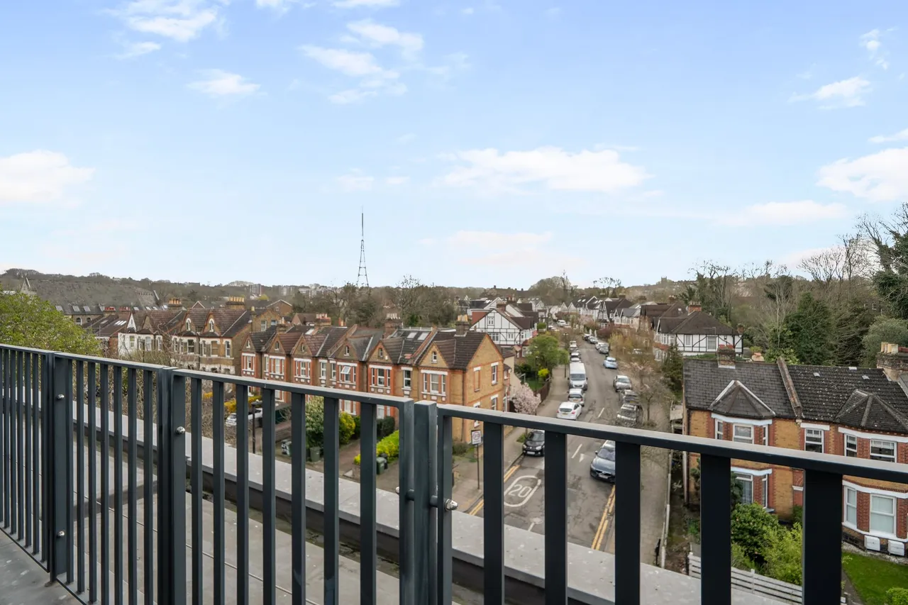 Flat 5, 209 Gipsy Road, London, London, SE27 9QY, photo 3