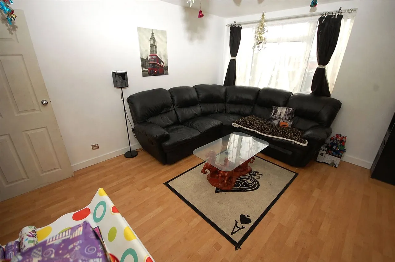 Chatterford End, Basildon, SS14, photo 8