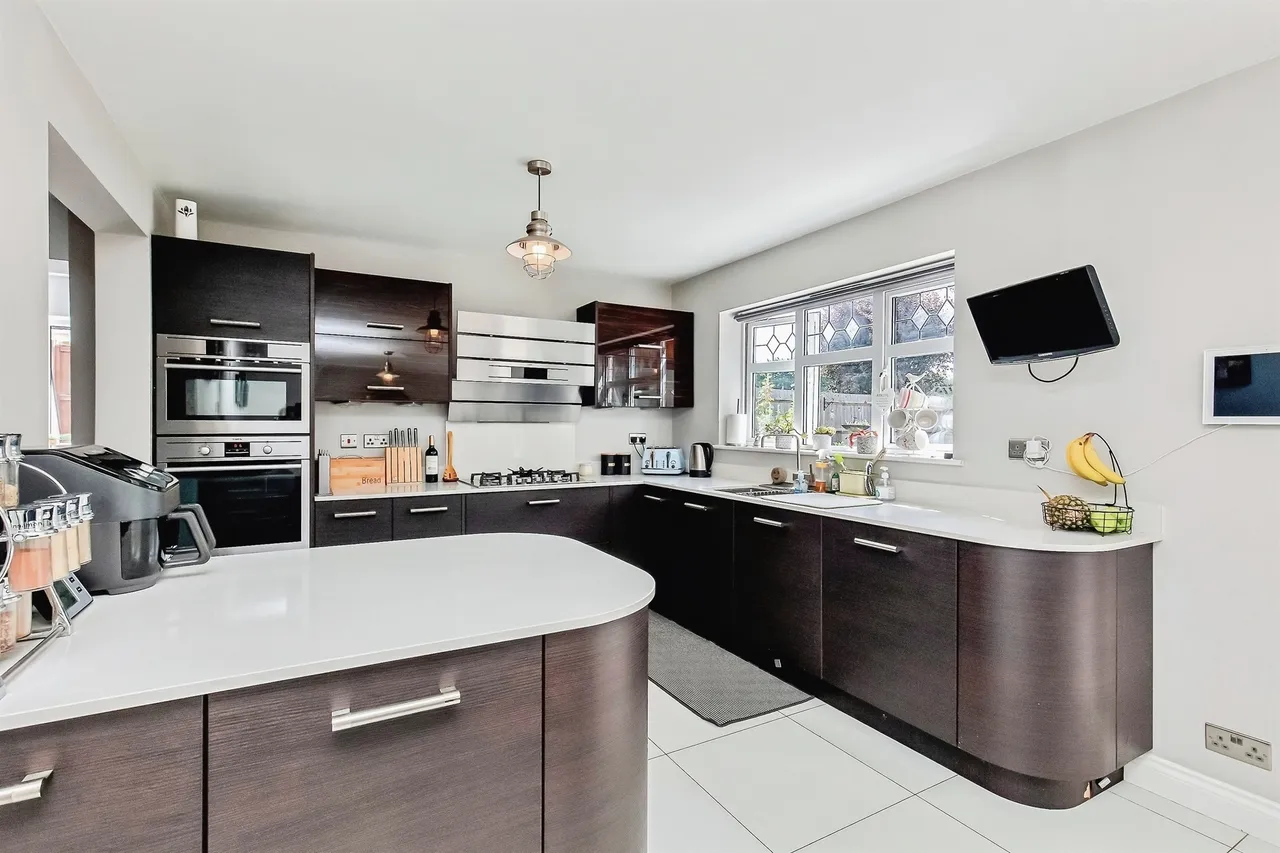Orchard Way, Kettering, NN14, photo 3