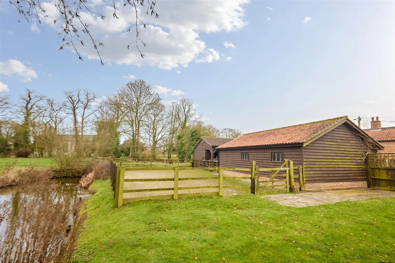 Church Lane, St James South Elmham, IP19, photo 13