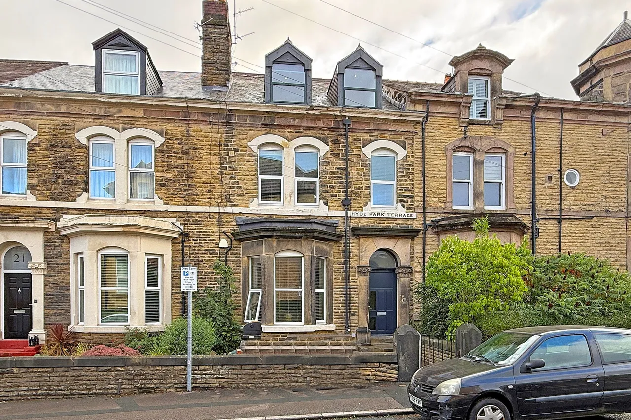 2 bed flat to rent, Hyde Park Road, Harrogate, HG1
