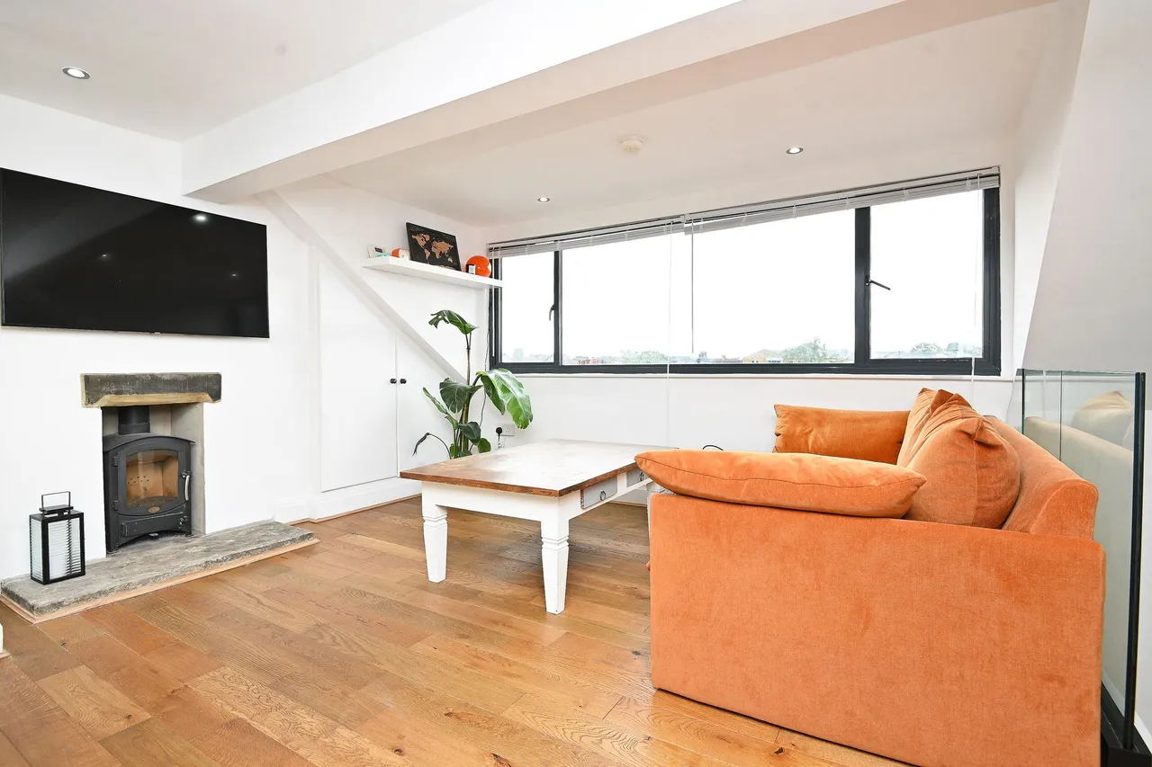 Hyde Park Road, Harrogate, HG1, photo 2