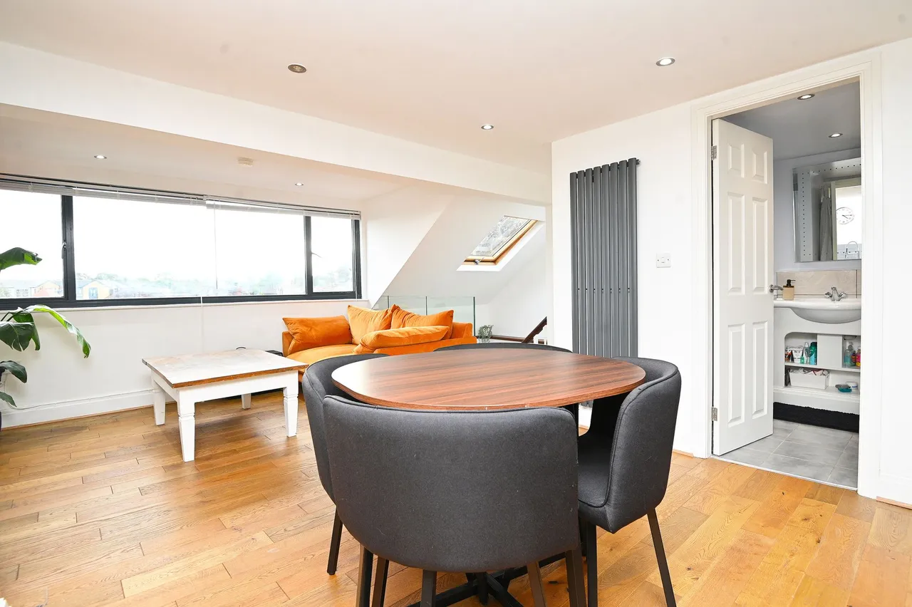 Hyde Park Road, Harrogate, HG1, photo 6