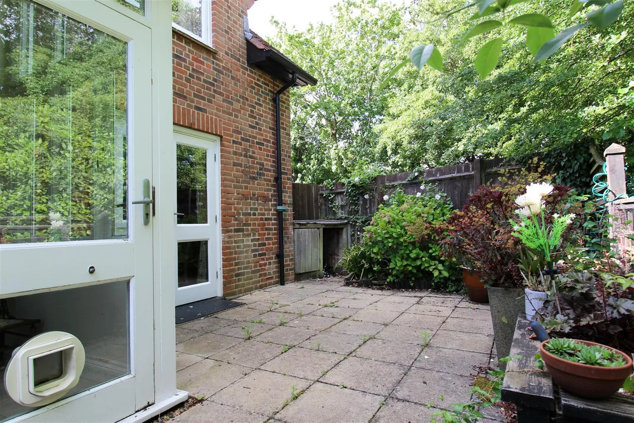 Church Place, Ickenham, UB10 8XB, photo 17