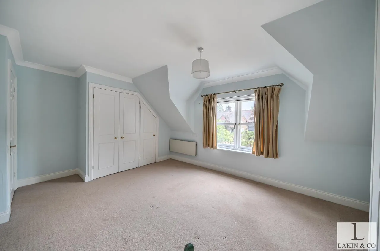 Church Place, Ickenham, UB10 8XB, photo 11