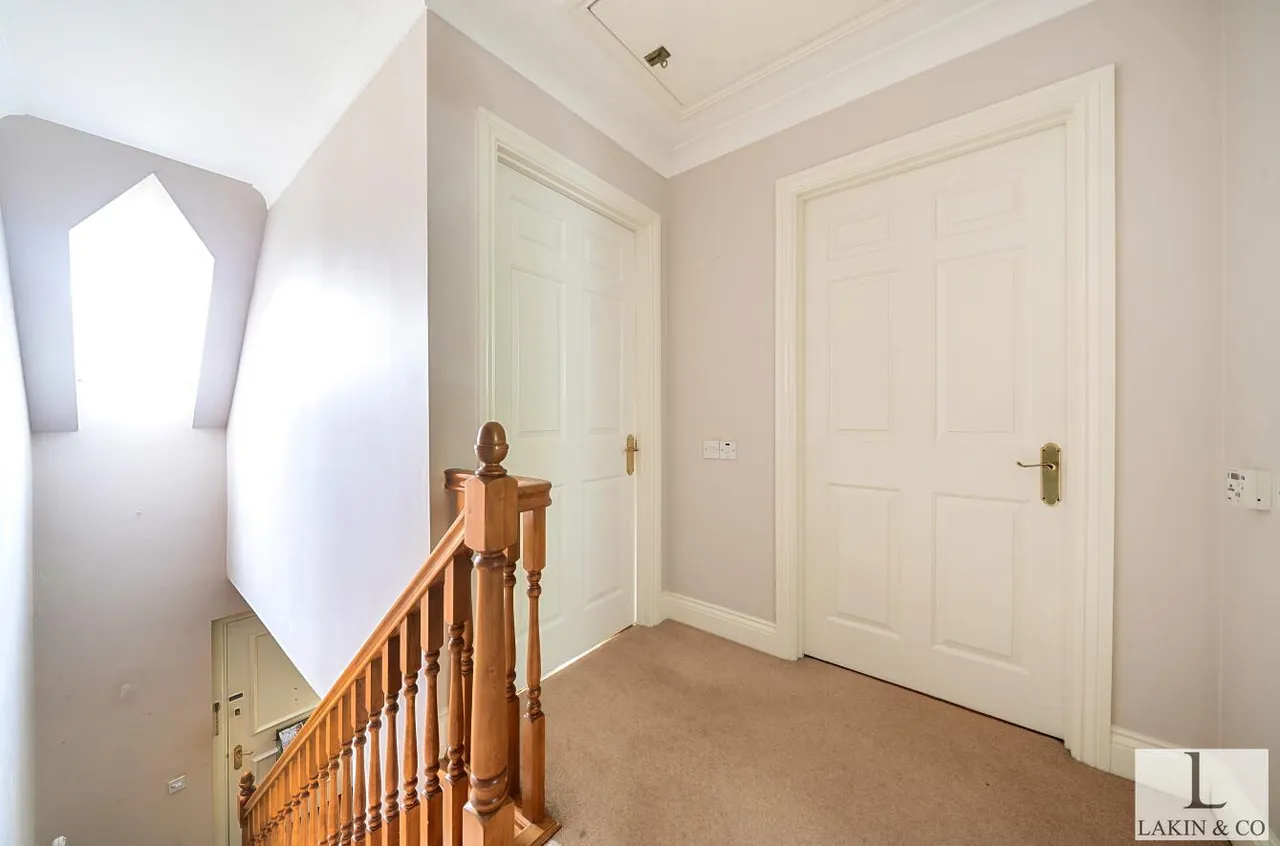 Church Place, Ickenham, UB10 8XB, photo 15