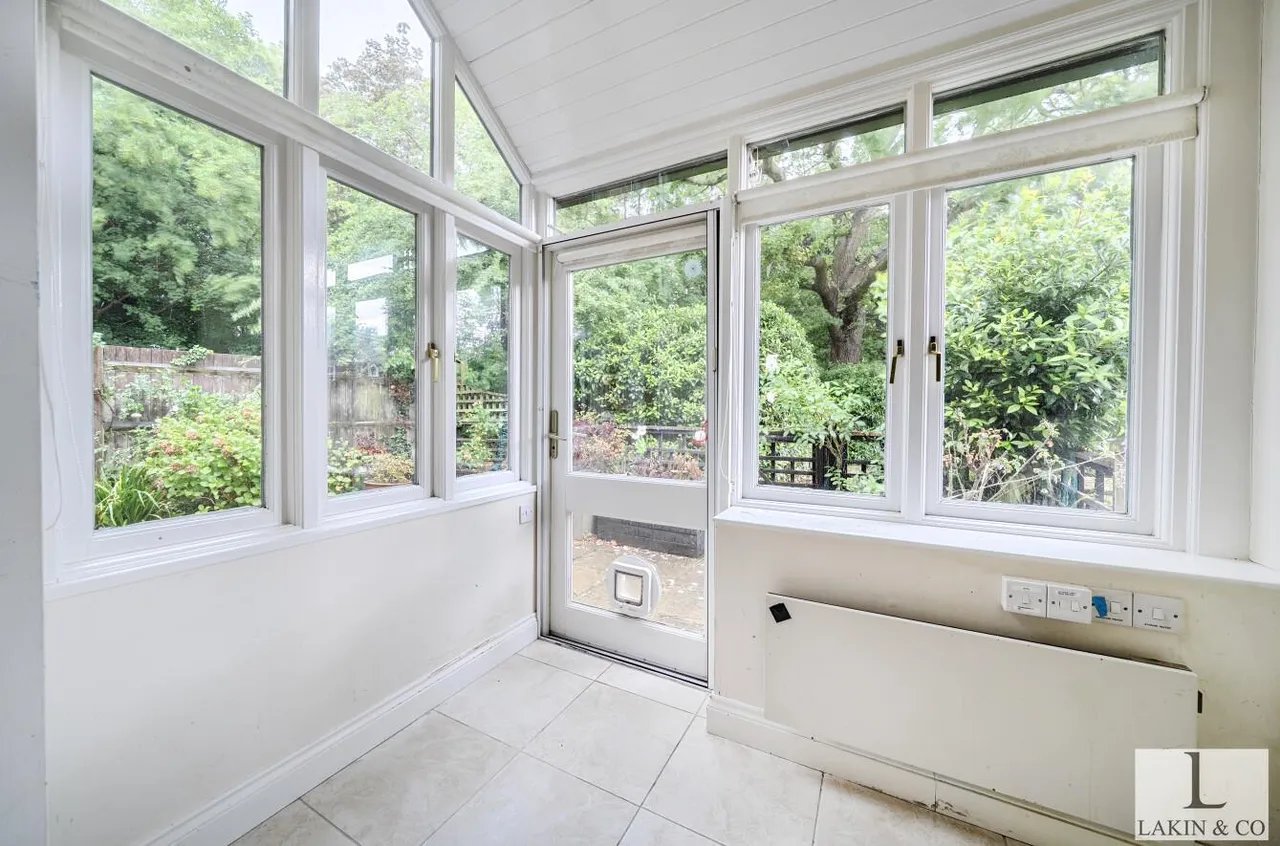 Church Place, Ickenham, UB10 8XB, photo 9
