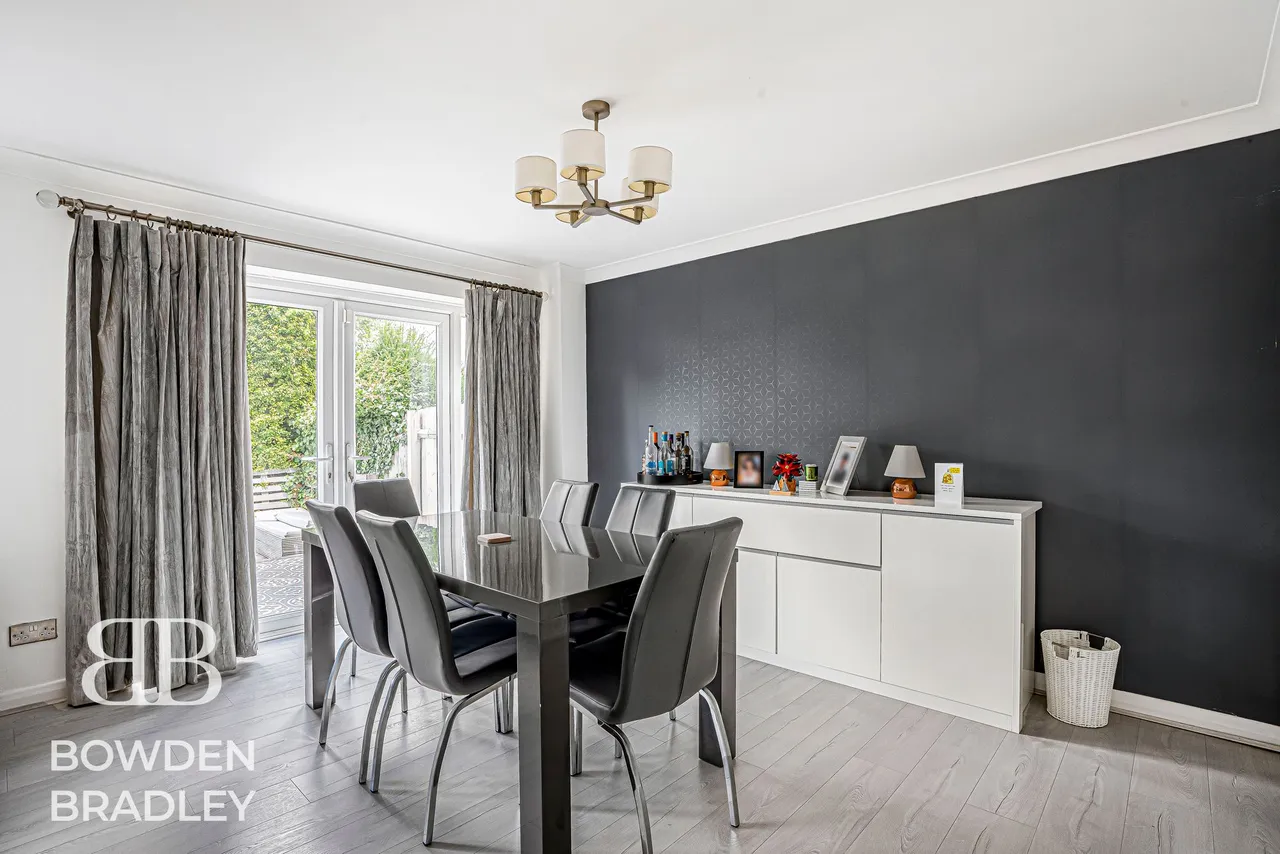 St. Marys Way, Chigwell, IG7, photo 41