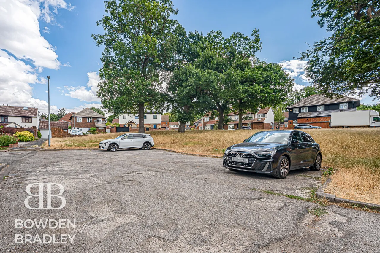 St. Marys Way, Chigwell, IG7, photo 54