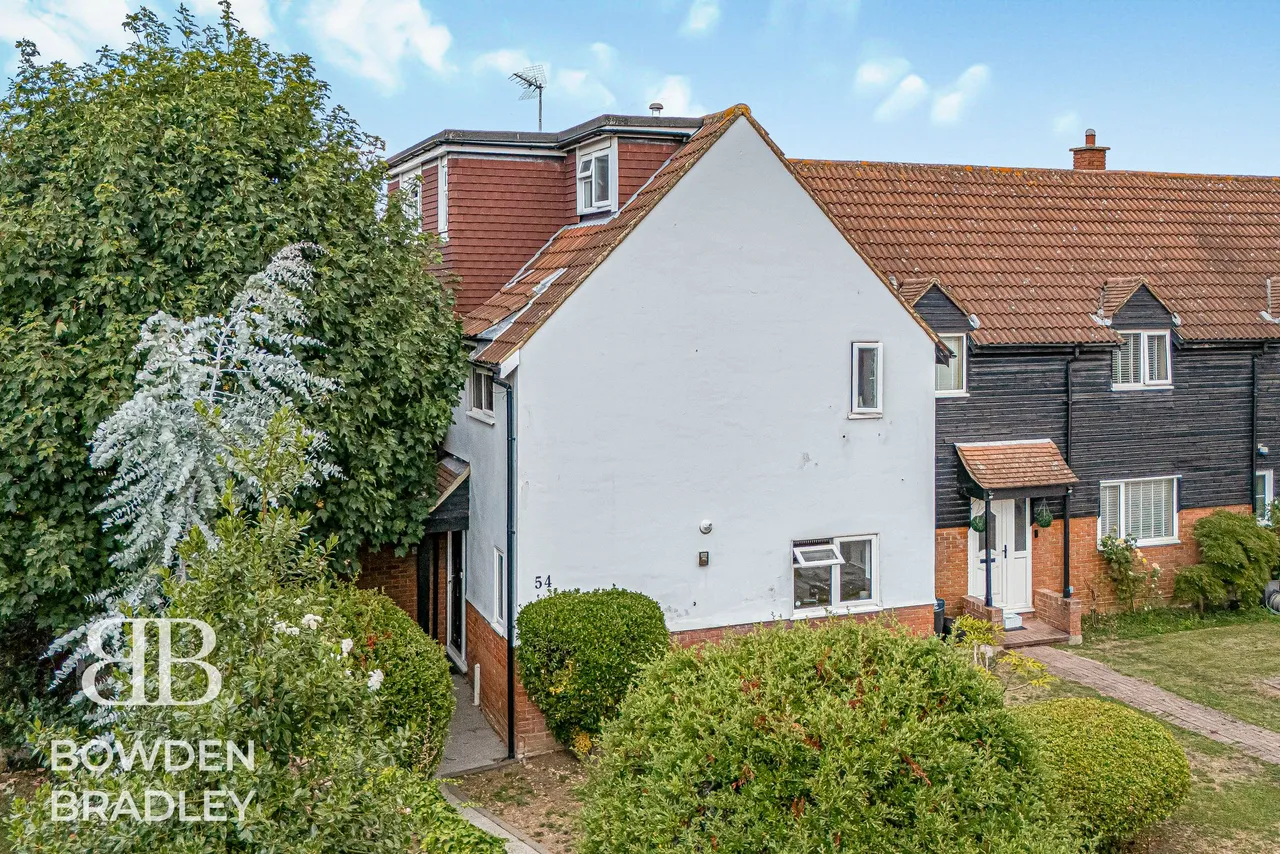 St. Marys Way, Chigwell, IG7, photo 29