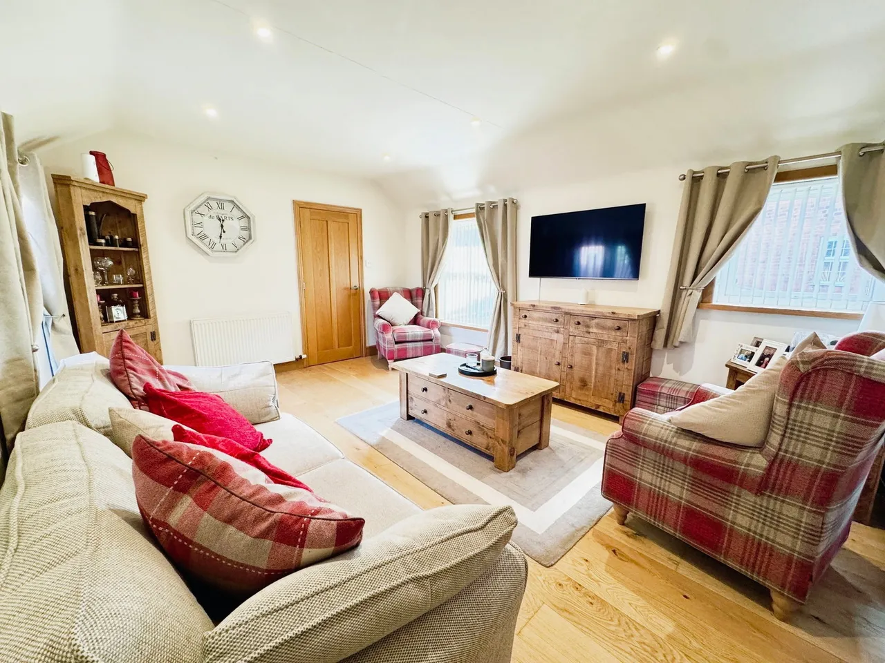 High Fawr Avenue, Oswestry, SY11, photo 3