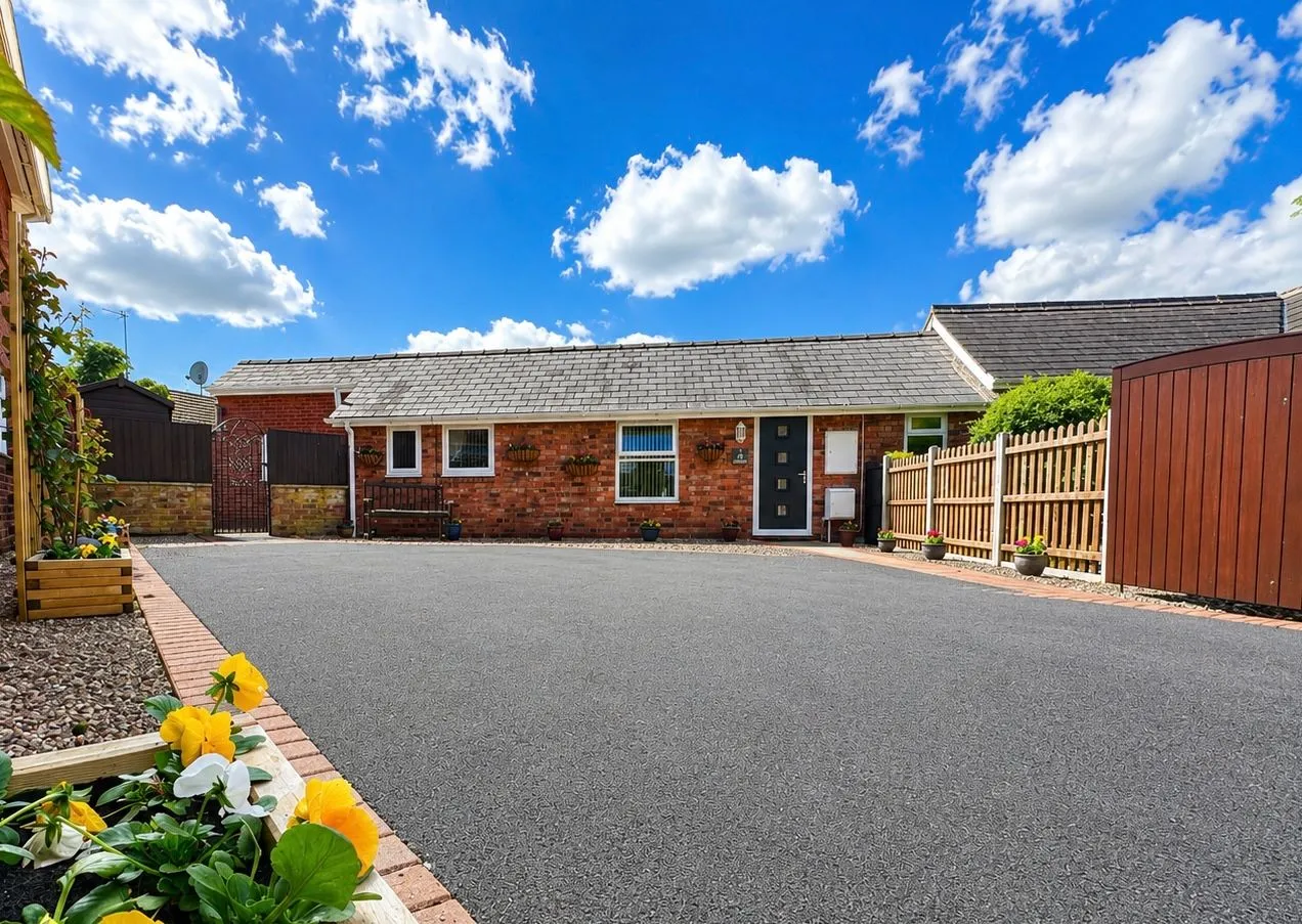 High Fawr Avenue, Oswestry, SY11, photo 4