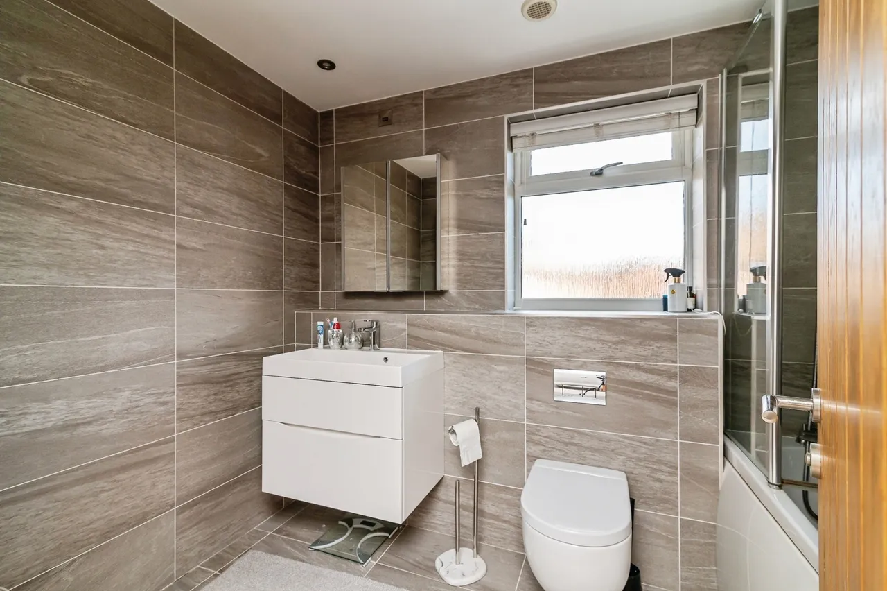 Ambleside, Gamston, NG2, photo 15