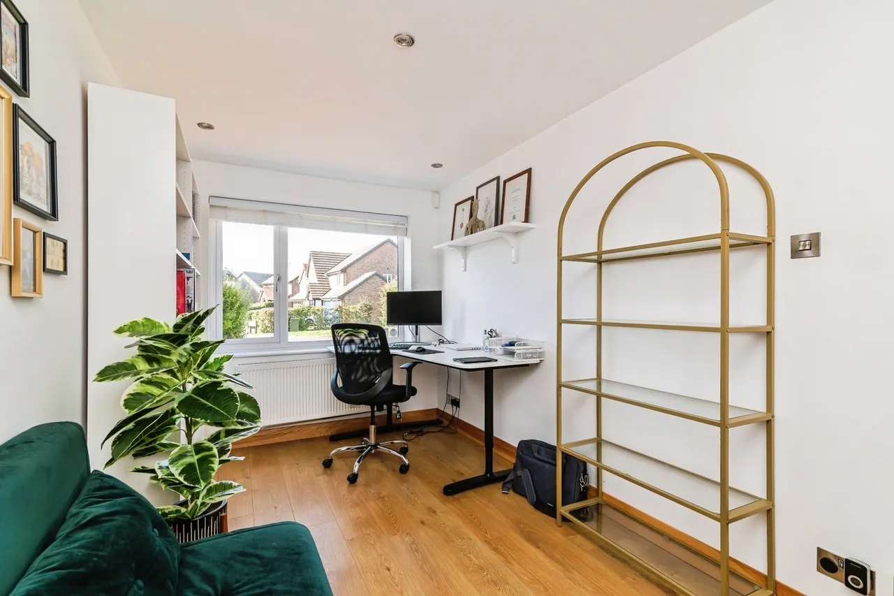 Ambleside, Gamston, NG2, photo 12