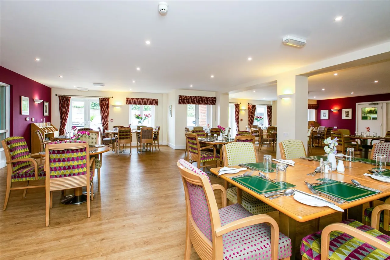 Old Park Road, Hitchin, SG5, photo 9