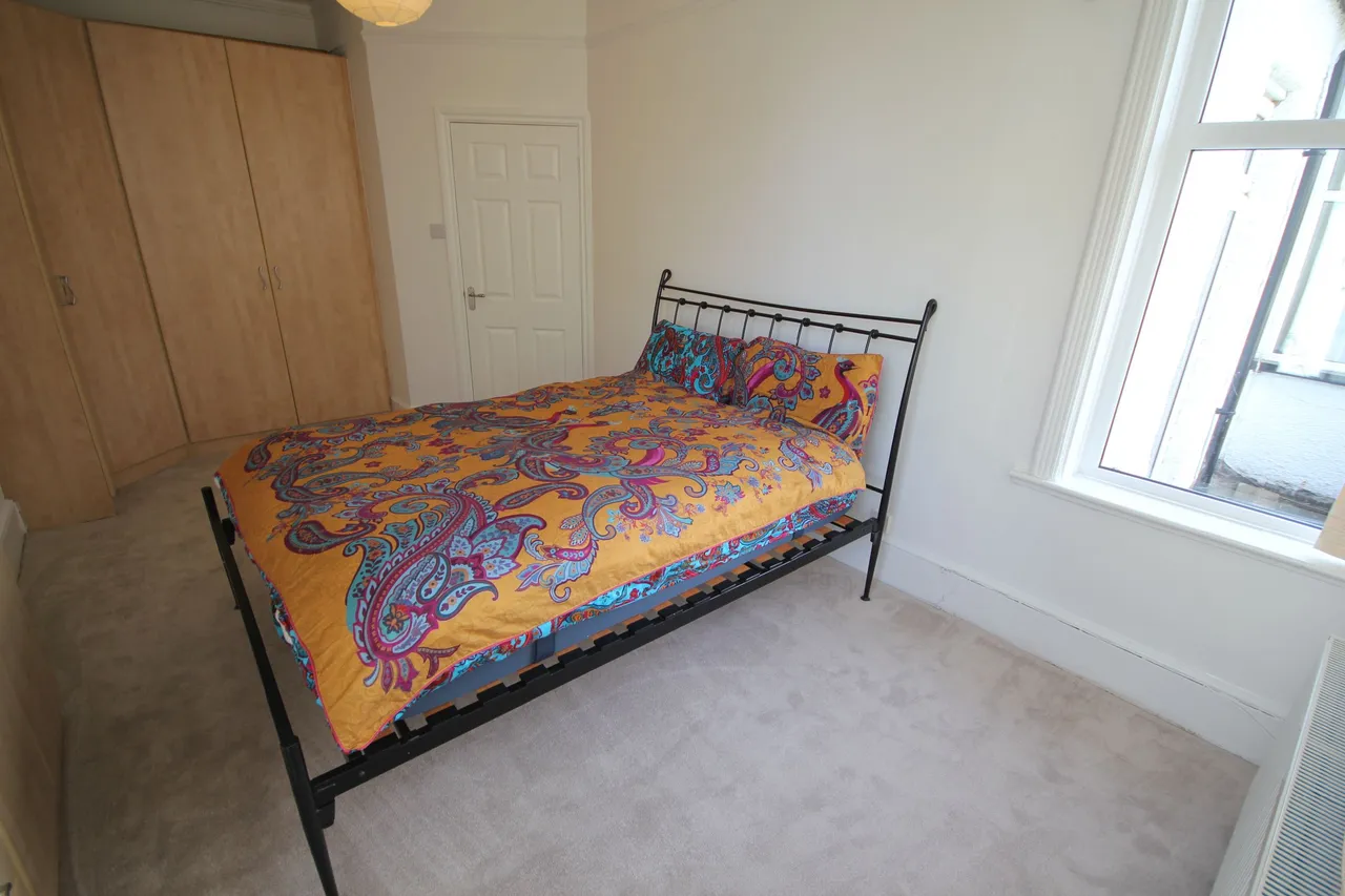 b Devonshire Road, Pinner, photo 6
