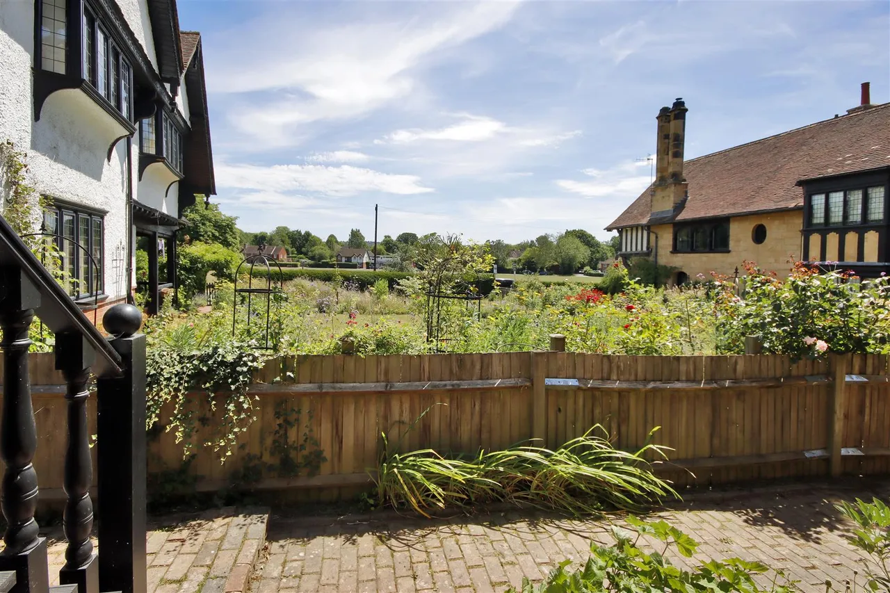 The Green, Leigh, photo 23