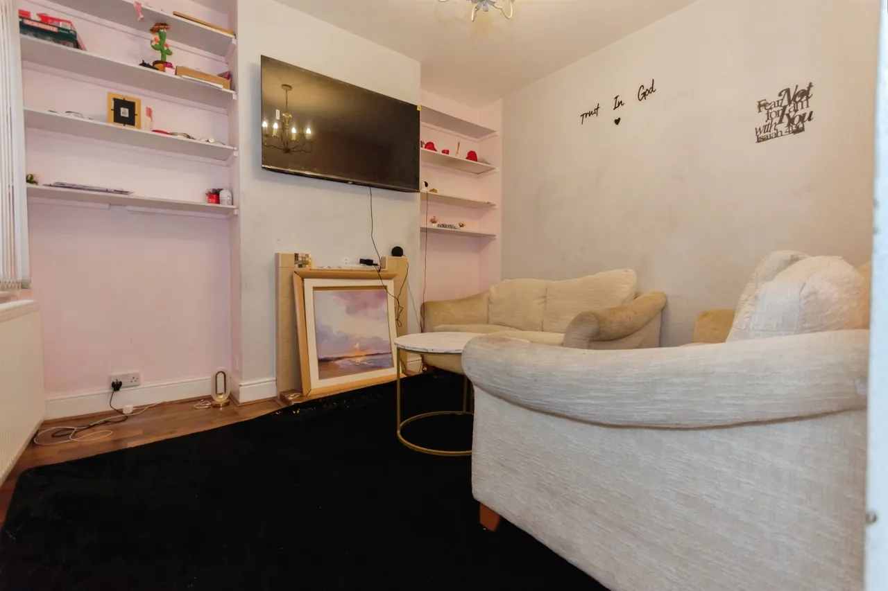 Fox Hollies Road, Acocks Green, B27, photo 4
