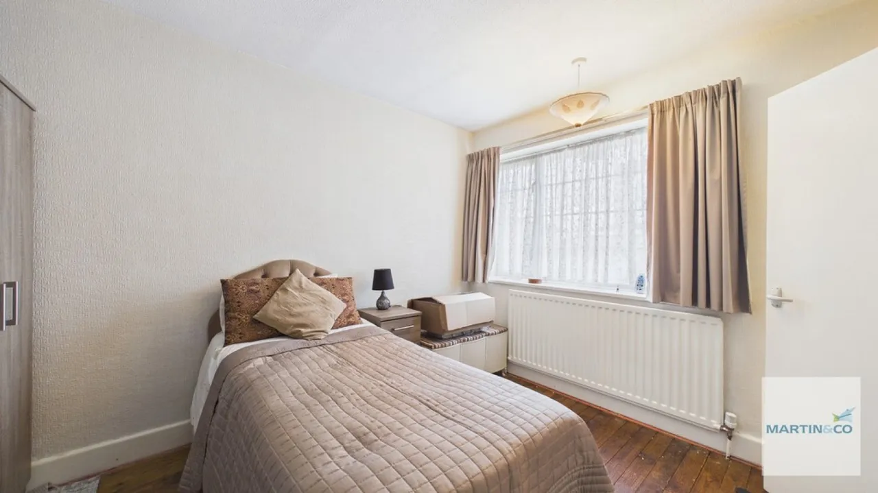 Ashfurlong Crescent, photo 4